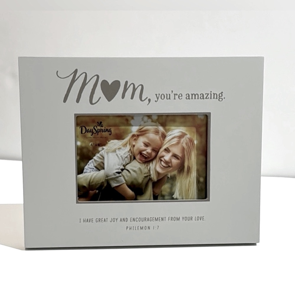 NWT✨Day Spring Mom You’re Amazing Frame